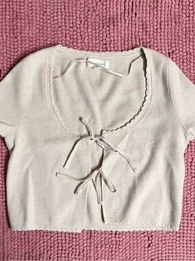 SOLD-Pacsun La Hearts Cream Crop Top with Tie Detail XS